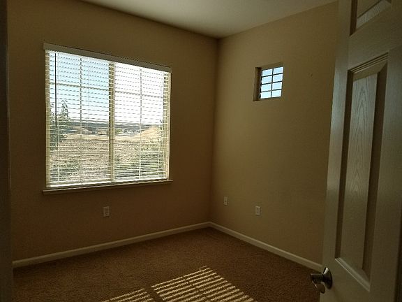 3rd image of 5301 E Commerce Way Unit 19104