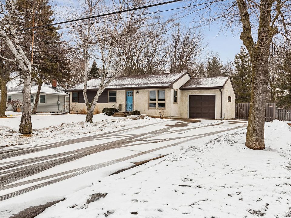 2666 Victoria St N, Roseville, MN 55113 Zillow