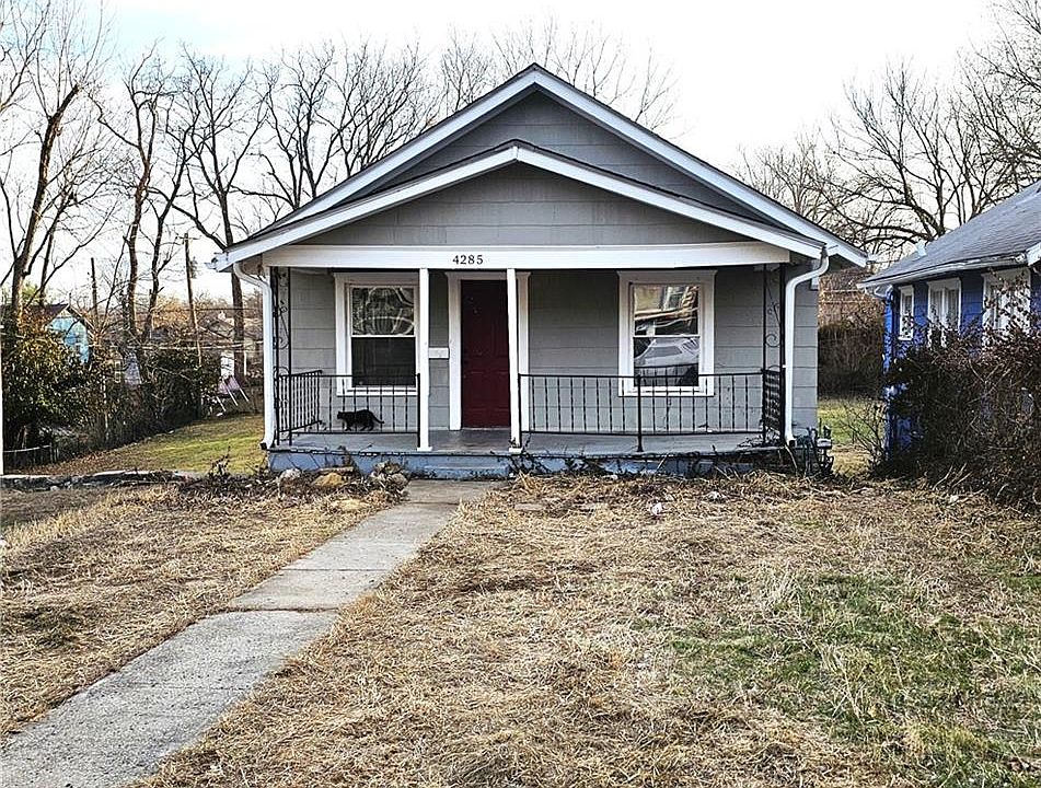 1st image of 4285 E 61st St