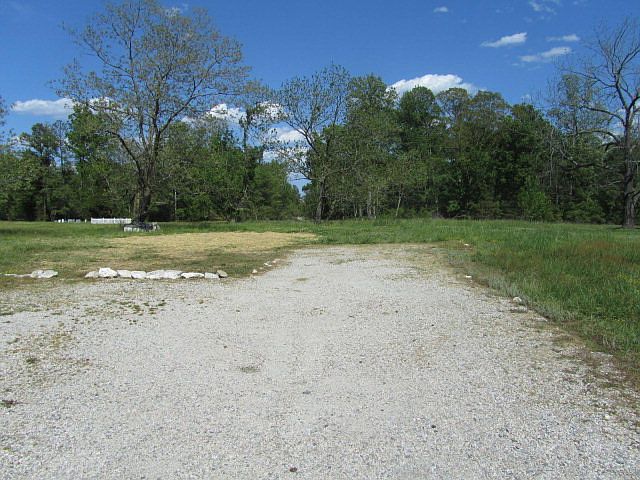2nd image of 7745 Willis Rd