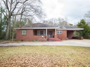 2566 Pleasant Valley Rd, Mobile, AL 36606