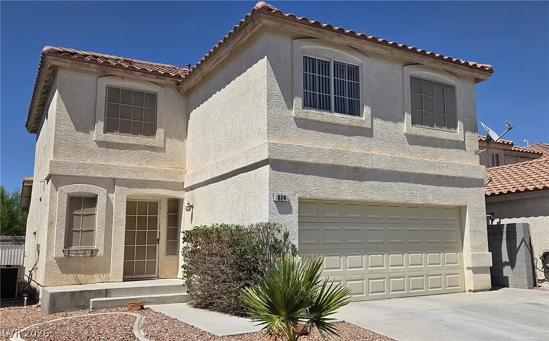 4 bed, 2.5 bath, 1741 sqft, $2,147 — Photo 3