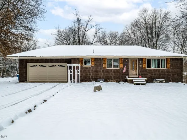 5983 Weaver Rd, Clinton, OH 44216