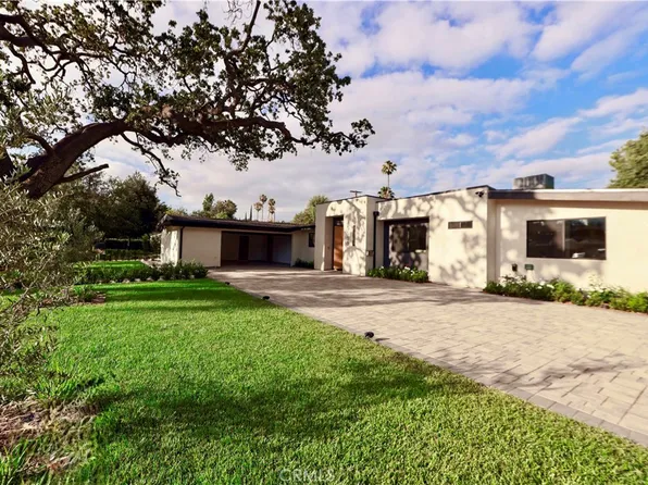 5500 Fenwood Ave, Woodland Hills, CA 91367