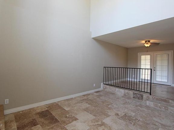 5th image of 794 E Pepper Dr