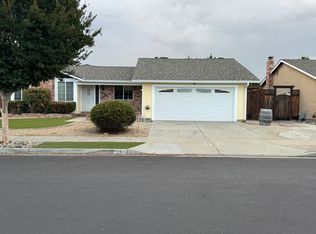 1055 Byers St, Gilroy, CA 95020