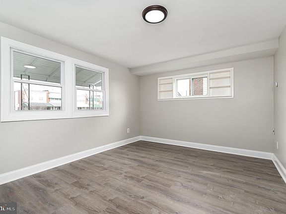 5th image of 7923 Eastdale Rd