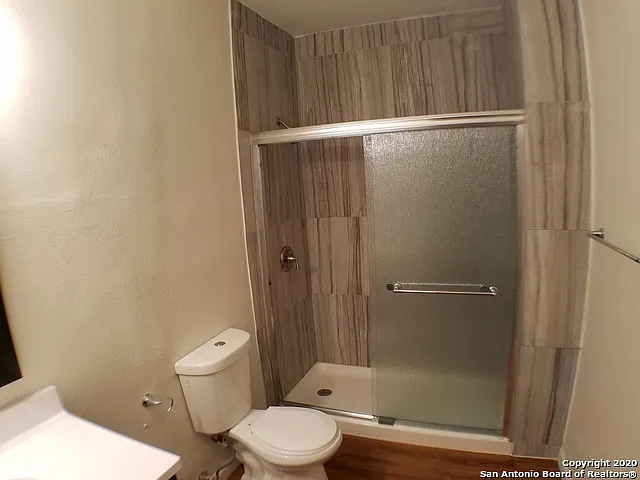 5019 Hemphill Dr — Photo 8