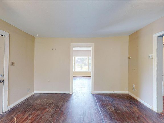 4th image of 4921 Kashmere St