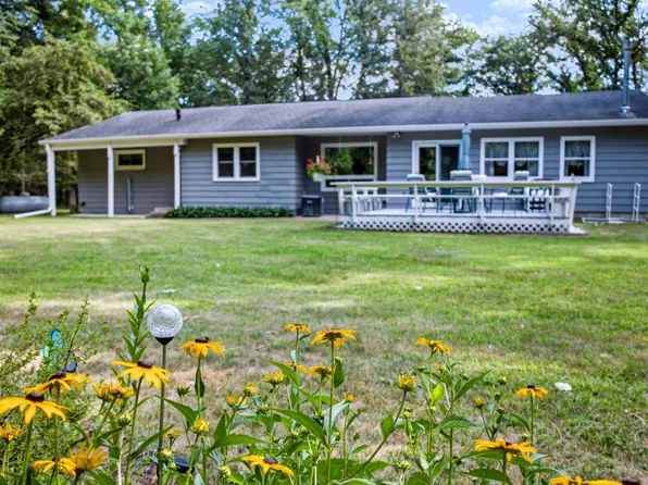 57773 County Highway 56, New York Mills, MN 56567
