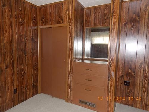 4th image of 1210 E 12th St