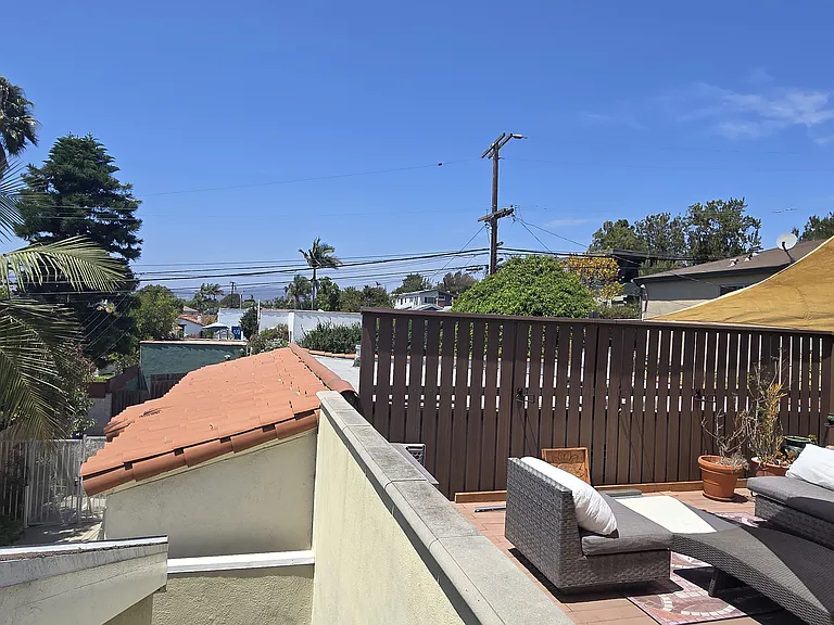 823 Maple St #C — Photo 8