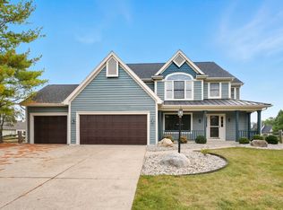 10832 Lone Eagle Way, Fort Wayne, IN 46845