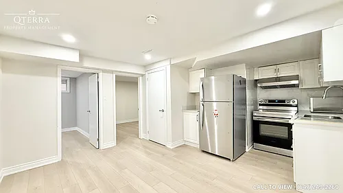 65 Bethune Blvd Photo 1