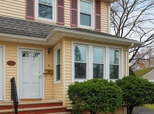 4 Jonesdale Ave, Metuchen, NJ 08840