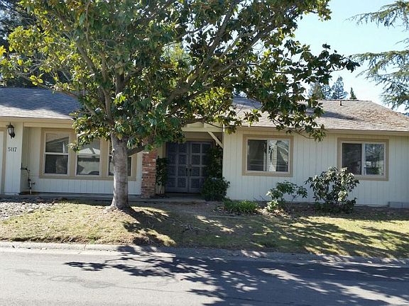 3rd image of 5117 Vista Del Oro Way