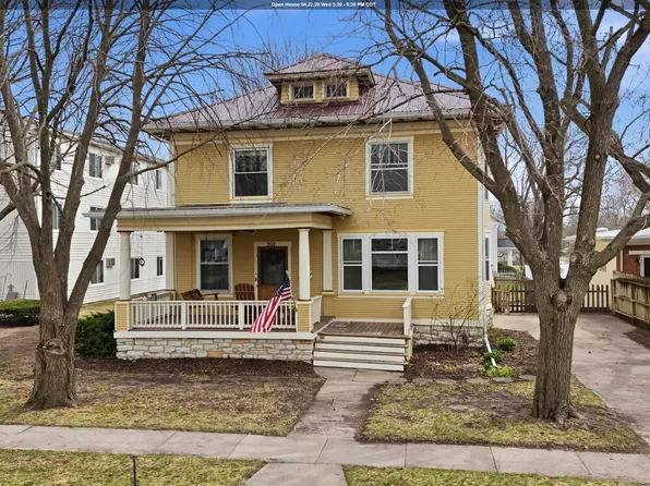 302 N Adams St, Mount Pleasant, IA 52641