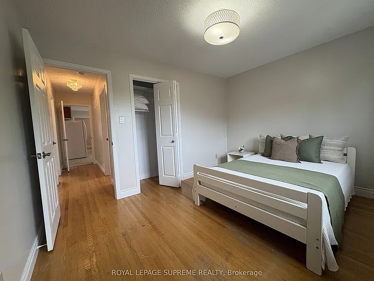966 Lovingston Cres — Photo 19