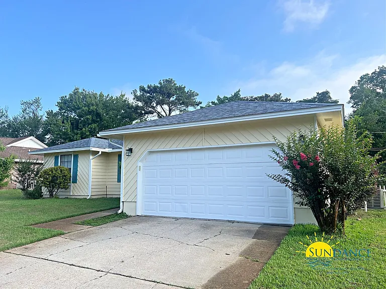 358 Evergreen Pl — Photo 18
