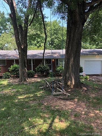 1st image of 207 Ferstl Ave