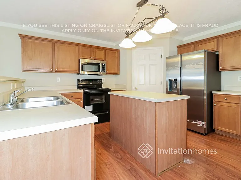 3505 Revere Cir — Photo 5