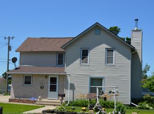 706 6th Ave, Vinton, IA 52349