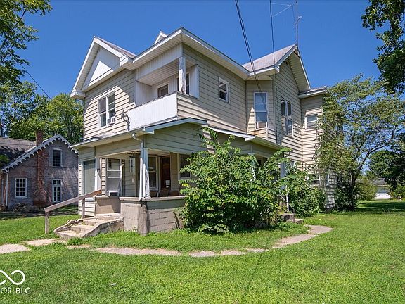 3rd image of 116 W Pine St