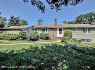 12 Yellow Brook Dr, Colts Neck, NJ