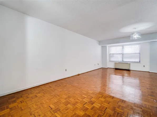 1 Greene Street image 13 of 22