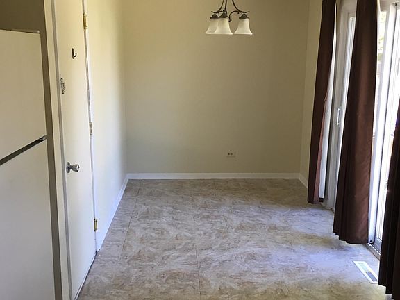 3rd image of 104 E Drummond Ave