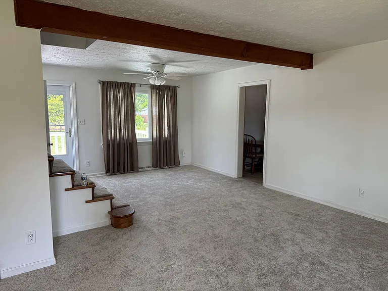 9961 Johnnycake Ridge Rd — Photo 3