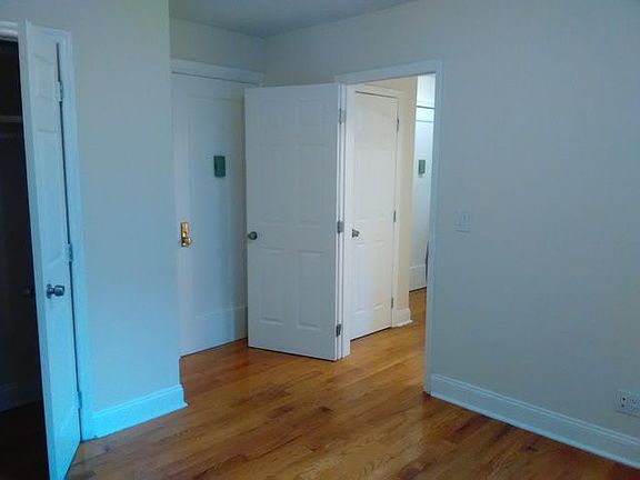 3rd image of 303 W 154th St APT 4E