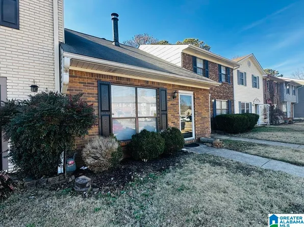 2411 Hampstead Dr, Birmingham, AL 35235