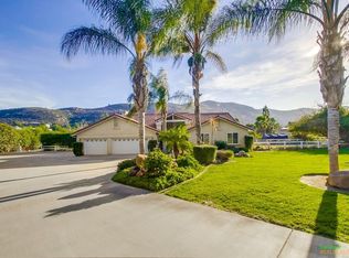 15657 Hawley Crk, El Cajon, CA 92021