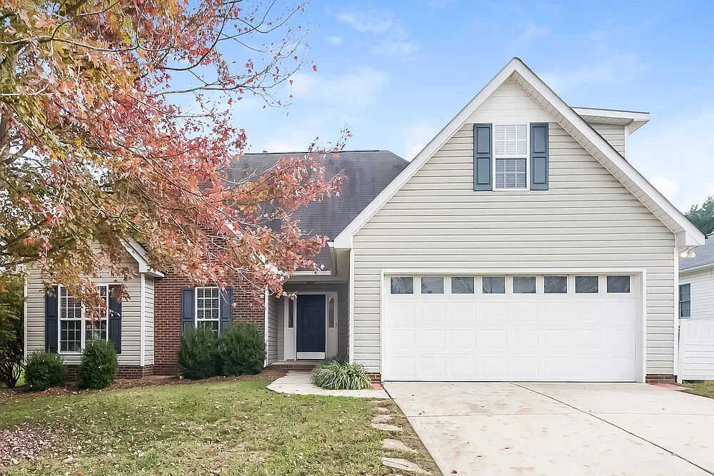 4 bed, 3.0 bath, 1785 sqft, $2,920 — Photo 1