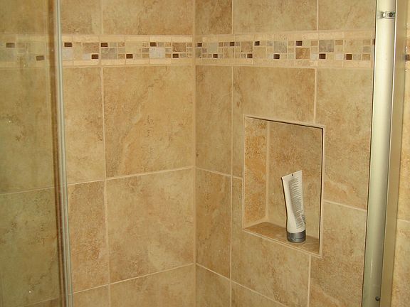 5th image of 1250 N La Salle Dr APT 613