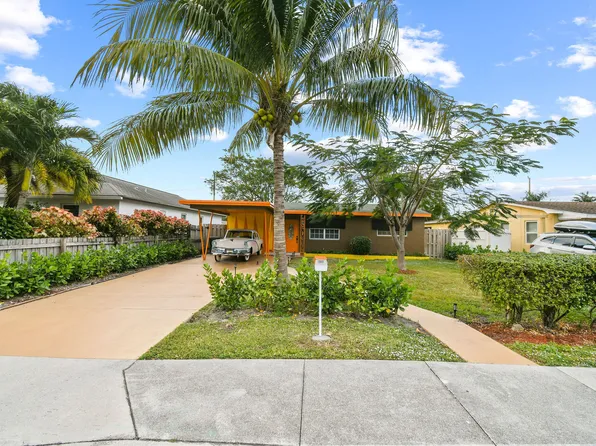 943 Charles Street, West Palm Beach, FL 33401