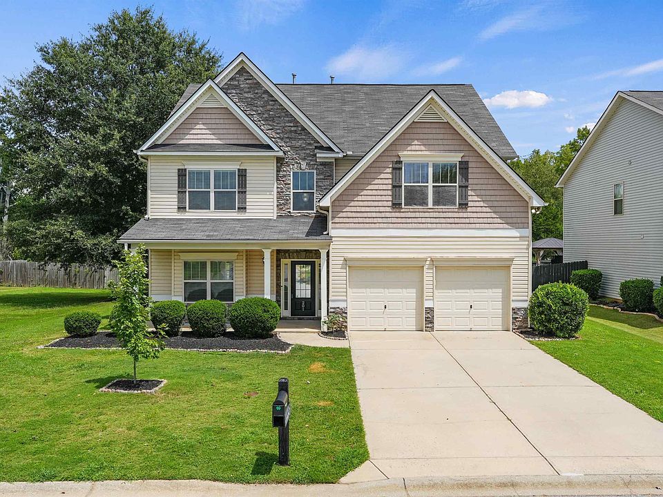 1st image of 201 Chesnut Grove Ln