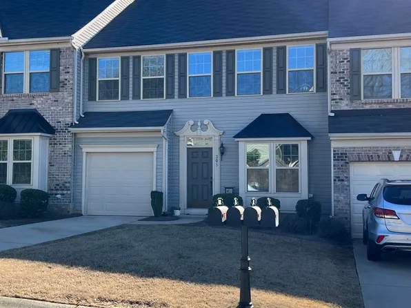 305 Bellerive Dr, Duncan, SC 29334