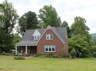 115 Sunset Dr, Stuart, VA 24171