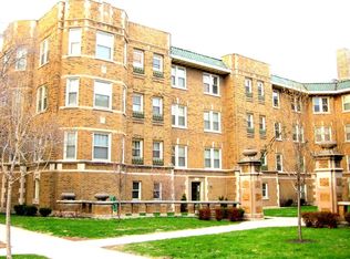 116 S Maple Ave APT A3, Oak Park, IL 60302
