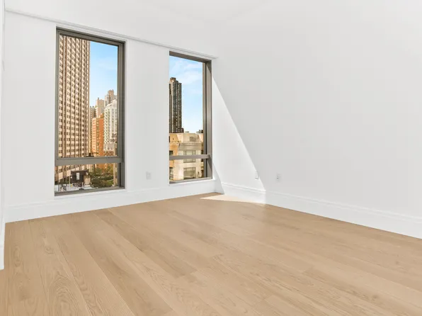 50 West 66th Street image 32 of 35