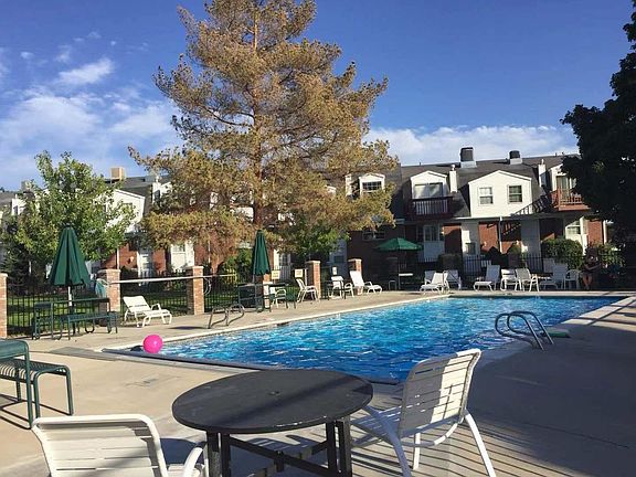 2nd image of 682 E Williamsburg Park Cir #682