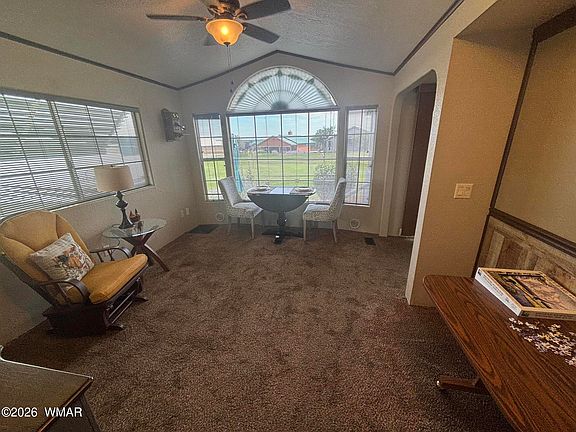 4th image of 1951 Lynx Ln #17