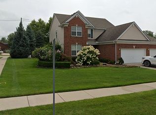 2023 Cattail Cir, Rochester Hills, MI 48309