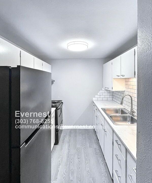 1st image of 1628 9th Ave #1-6