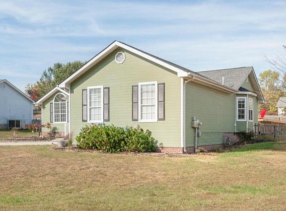 4th image of 10019 Hunter Trace Dr