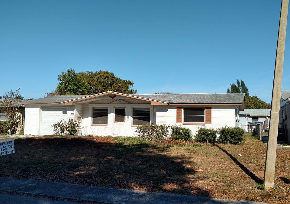 1st image of 5305 Penguin Dr