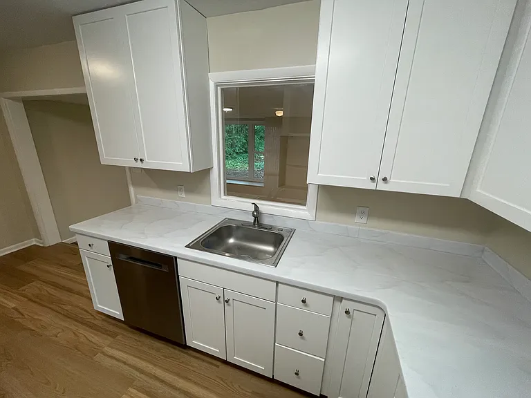 99 Nevada Ave — Photo 15