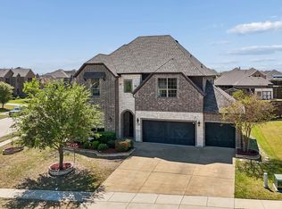 1341 Canary Ln, Forney, TX 75126